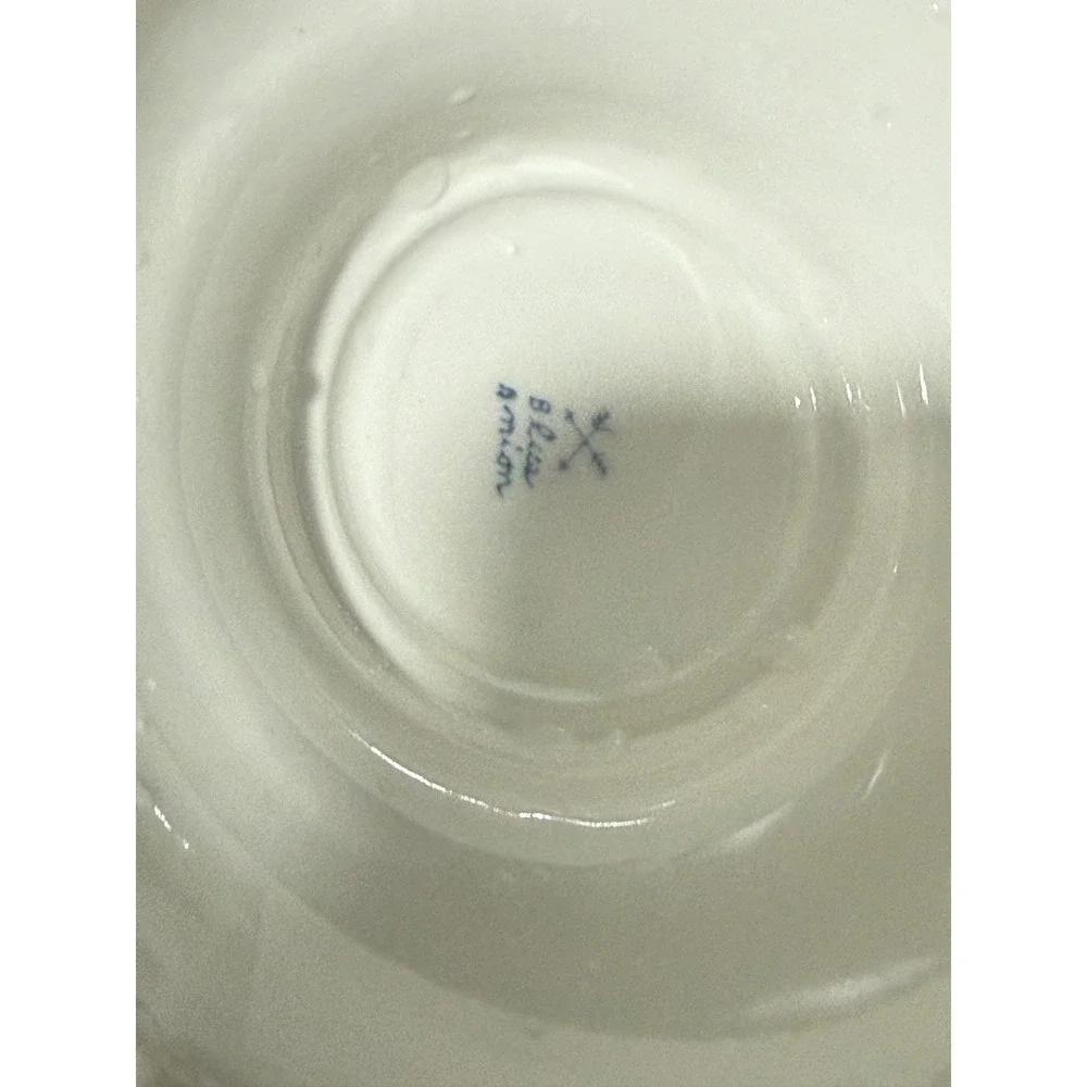 Vintage Blue Onion Ceramic Flour Canister White Blue Floral Farmhouse  Jar